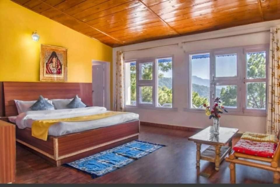 5 Bedrooms By Humble Stay Kasauli Exteriör bild