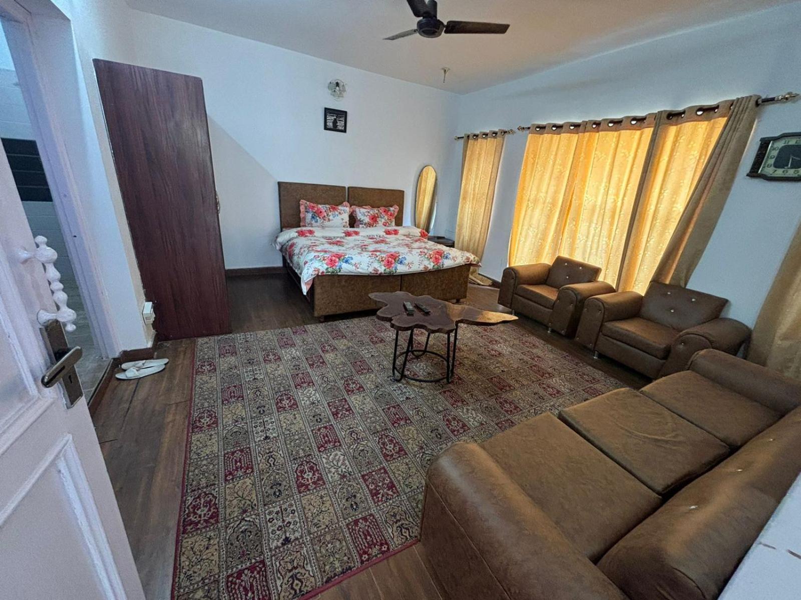 5 Bedrooms By Humble Stay Kasauli Exteriör bild